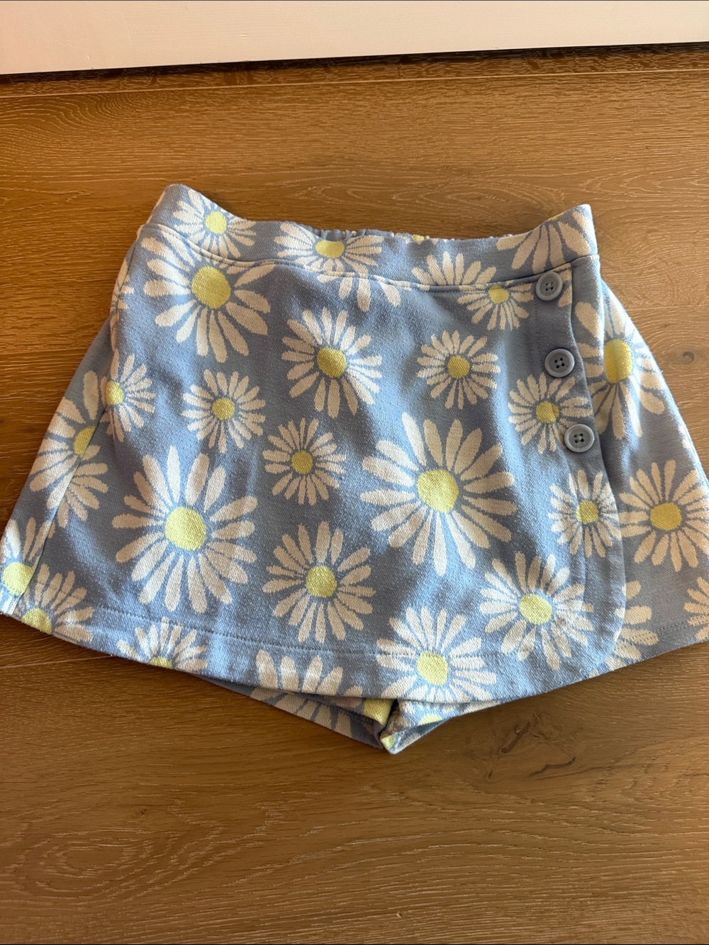 Old Navy Light Blue Daisy Skort with Yellow Centers 10-12